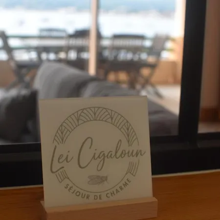 Villa Lei Cigaloun - Bord De - La Madrague *
